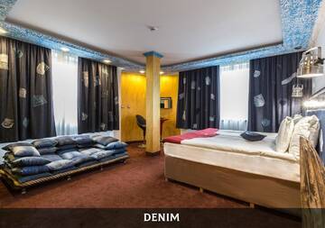 Фото номера Двухместный номер Делюкс с 1 кроватью Отель Diplomat Plaza Hotel &amp; Resort г. Луковит 3