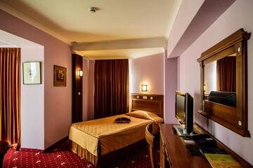 Фото номера Одноместный номер Отель Diplomat Plaza Hotel &amp; Resort г. Луковит 3