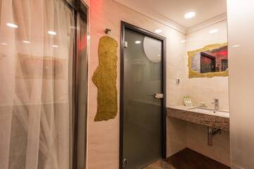 Фото номера Суперлюкс Отель Diplomat Plaza Hotel &amp; Resort г. Луковит 3